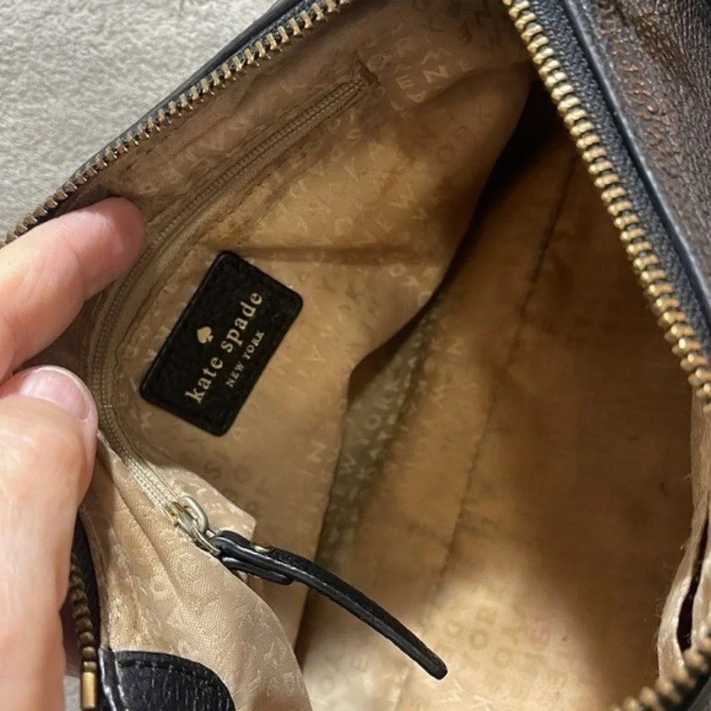 Kate Spade‎ 90's Y2K Style Black Leather Crossbody Zip Bag 11.5